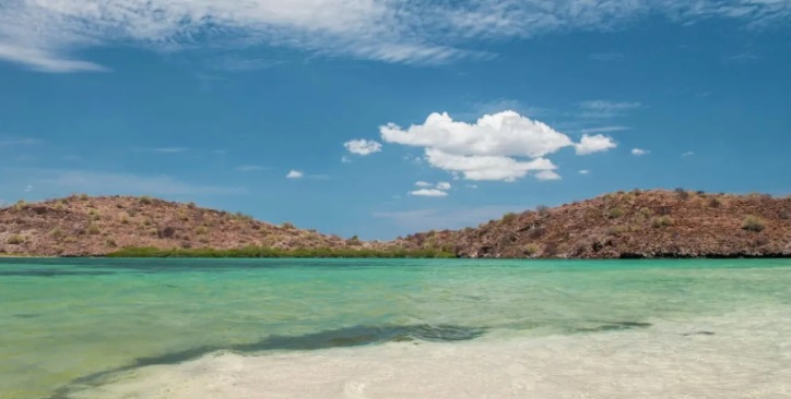 Visita la playa de El Requesón